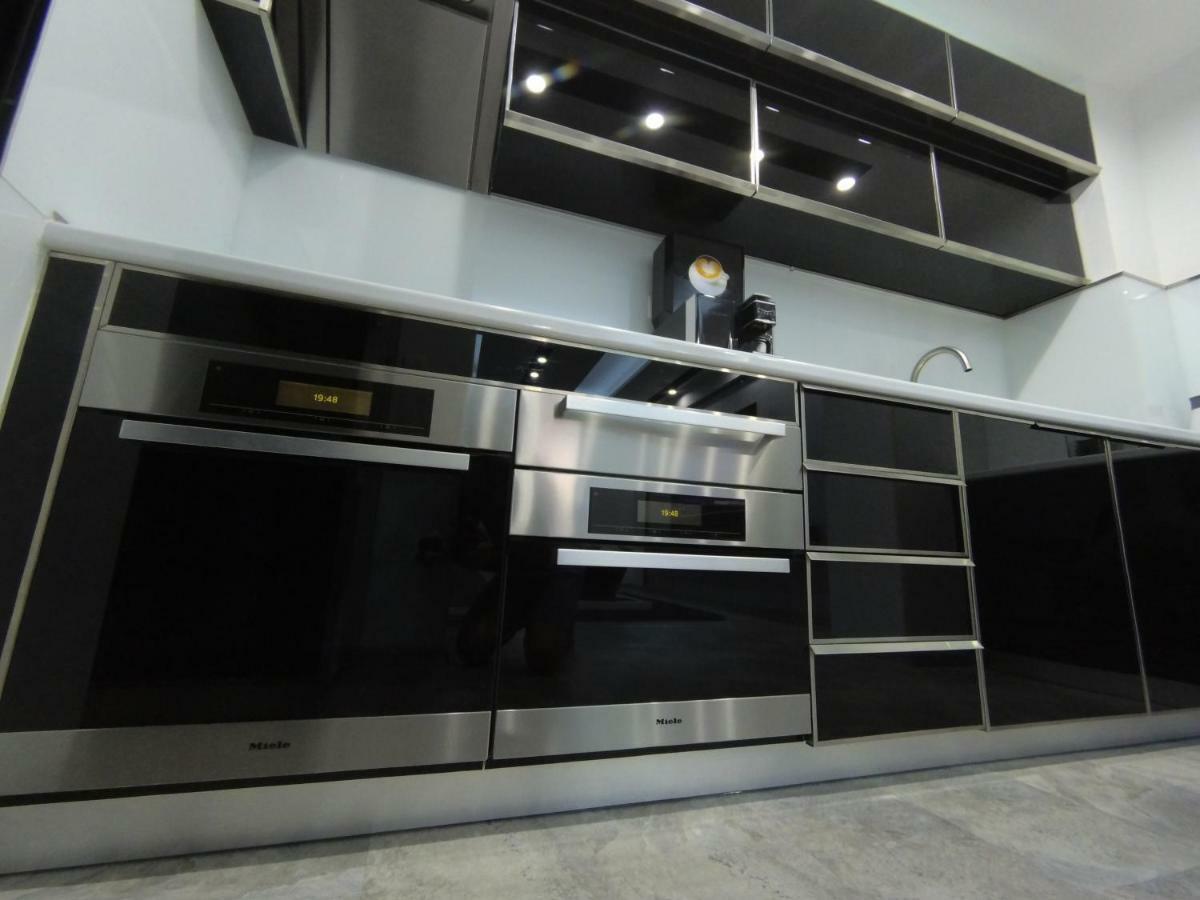 Grey Apartment Ni Esterno foto